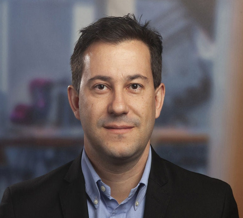 Ricardo Vilanova - Ernst & Young, LLP